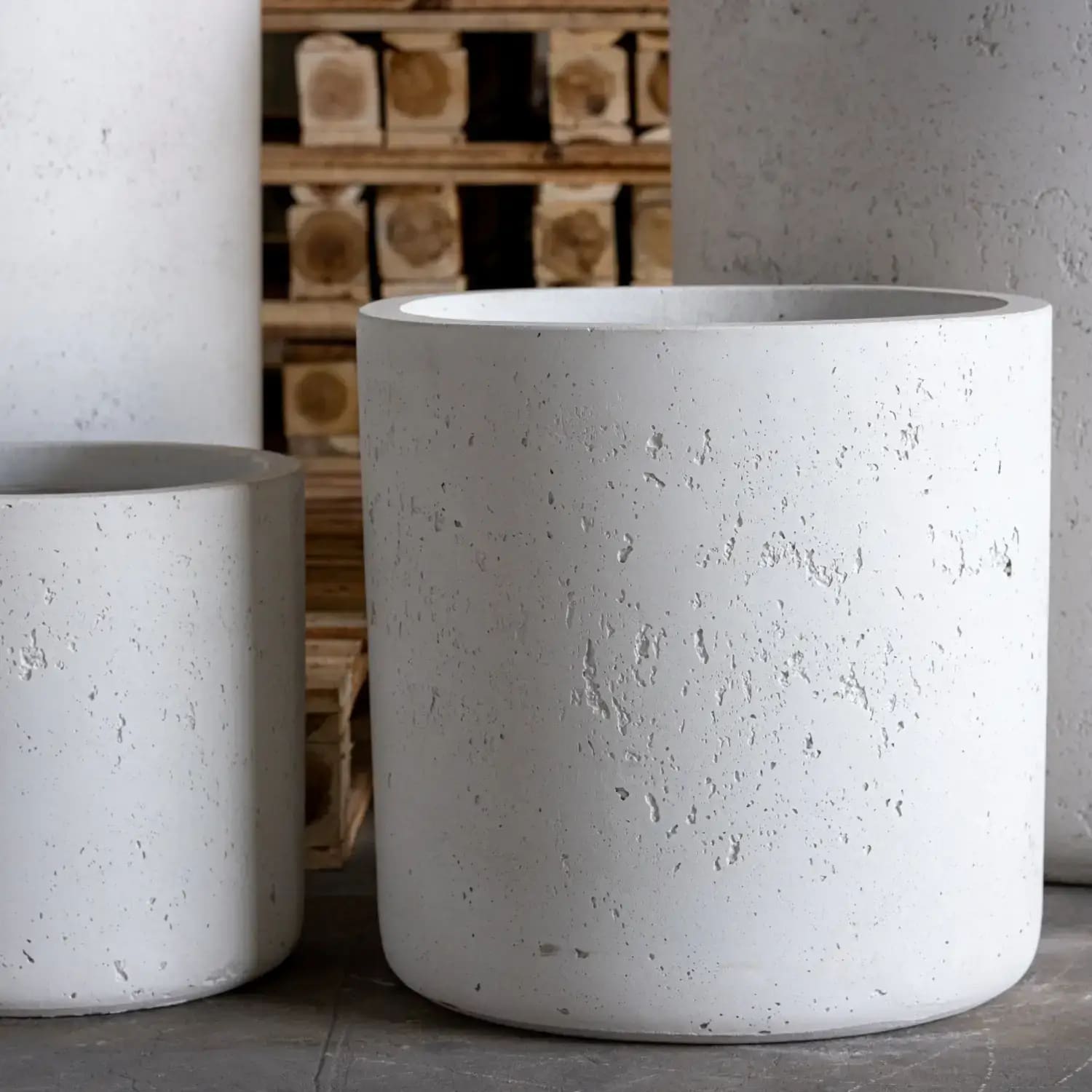 Aurella | White Mist – 40cm Large Concrete Cylinder Planter – 34L Round Plant Pot-3